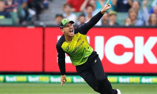 ഡേവിഡ് വാര്‍ണര്‍ ഏകദിനക്രിക്കറ്റില്‍ നിന്നും വിരമിച്ചു ; ബുധനാഴ്ച നടക്കുന്ന മത്സരത്തോടെ ടെസ്റ്റില്‍ നിന്നും പടിയിറങ്ങും