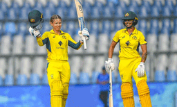 ലിച്ച്ഫീൽഡിന് സെഞ്ച്വറി ; ഇന്ത്യയ്ക്ക് മുന്നില്‍ കൂറ്റന്‍ വിജയലക്ഷ്യം