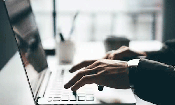  കേരളത്തില്‍ എഞ്ചിനീയറിംഗ് പരീക്ഷ ഇനി മുതൽ ഓൺലൈനായി നടത്തും