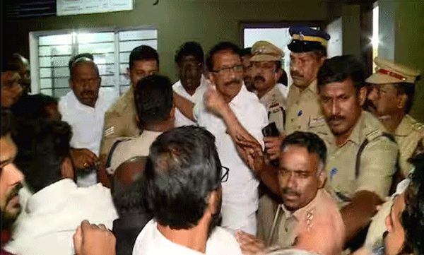  ബലാത്സംഗത്തിനിടയായി കൊല്ലപ്പെട്ട കുട്ടിയുടെ കുടുംബത്തിന് സംരക്ഷണം ലഭിക്കുന്നത് വരെ സമരം തുടരും; ഡീൻ കുര്യാക്കോസ്