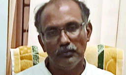 താല്‍കാലിക അധ്യാപകനു കരാര്‍ പുതുക്കി നല്‍കുന്നതിനും പി.എച്ച്ഡി. പ്രവേശനം ശരിയാക്കി നല്‍കുന്നതിനും കൈക്കൂലി; 20,000 വാങ്ങിയ കേന്ദ്ര സര്‍വകലാശാല പ്രൊഫസര്‍ അറസ്റ്റില്‍