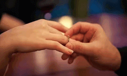 ആഡംബര വിവാഹങ്ങള്‍ക്ക് നികുതി ചുമത്താന്‍ സംസ്ഥാന സര്‍ക്കാരിന്  ശുപാര്‍ശ നല്‍കും; വനിതാ കമ്മിഷന്‍ അധ്യക്ഷ