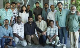 ‘സിനിമ കണ്ടു,ഒരുപാട് ഇഷ്ടപ്പെട്ടു’; 'ആട്ടം' ടീമിനെ വീട്ടിലേക്കു വിളിച്ച് അഭിനന്ദിച്ച് മമ്മൂട്ടി

