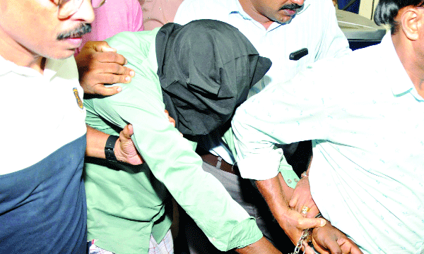 കൈവെട്ടുകേസില്‍ സവാദിനെ സഹായിച്ചത് പോപ്പുലര്‍ഫ്രണ്ട് ; വിശദ അന്വേഷണത്തിന് എന്‍ഐഎ