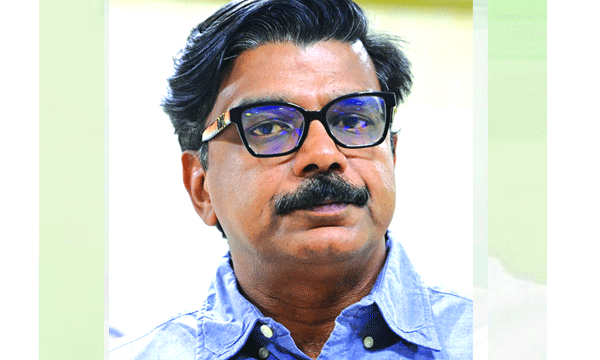 അത് കൈക്കൂലിയാണെന്ന് ഇപ്പോഴും പറയുന്നു ; സര്‍ക്കാരിന് കിട്ടേണ്ട കോടികള്‍ തട്ടിയിട്ട് സര്‍ക്കാര്‍ എന്തു ചെയ്തു? മാത്യു കുഴല്‍നാടന്‍