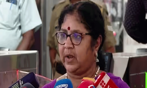  എറണാകുളം മഹാരാജാസ് കോളേജ് ഉടൻ തുറക്കുമെന്ന് ഉന്നതവിദ്യാഭ്യാസ വകുപ്പ് മന്ത്രി ആർ. ബിന്ദു