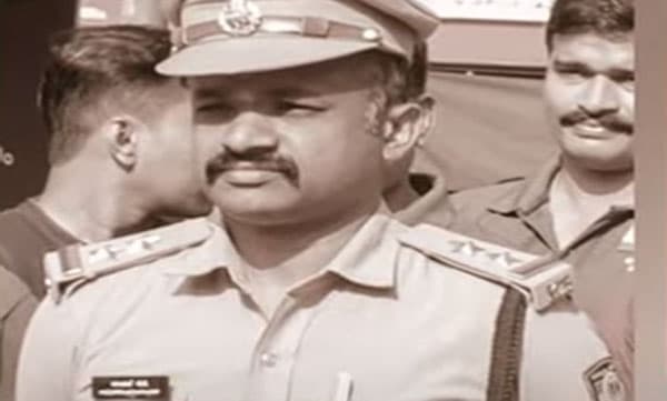 സ്‌റ്റേഷന്‍ പരിസരത്തുനിന്ന് തൊണ്ടിമുതല്‍ കടത്തിയ കേസില്‍ എസ്.ഐ അറസ്റ്റില്‍