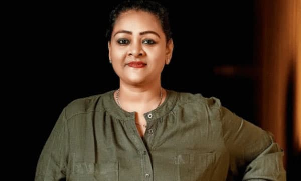 ഞാന്‍ വളര്‍ത്തിയ മകള്‍ എന്റെ മേല്‍ എങ്ങനെ കൈ വെക്കും, അങ്ങനെയൊന്നും സംഭവിച്ചിട്ടില്ല, നടന്നത് ഇതാണ് ..; വെളിപ്പെടുത്തി ഷക്കീല


