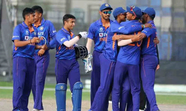 അണ്ടർ 19 ലോകകപ്പ്: ഇന്ത്യയ്ക്ക് ടോസ്, ദക്ഷിണാഫ്രിക്കയെ ബാറ്റിങ്ങിനയച്ചു 
