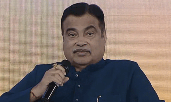  പ്രത്യയശാസ്ത്രത്തില്‍ ഉറച്ചു നില്‍ക്കുന്നവര്‍ കുറയുന്നു ; ഭരണകക്ഷിയുമായി ബന്ധം നിലനിര്‍ത്താന്‍ ആഗ്രഹിക്കുന്നു