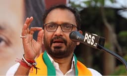 പിണറായിയെ പോലെ മദ്യമാഫിയകളുടെയോ മാസപ്പടിക്കാരുടെ കൂടെയോ അല്ല ഞാന്‍ ഭക്ഷണം കഴിച്ചത്: വിവാദത്തില്‍ വിശദീകരണവുമായി കെ.സുരേന്ദ്രന്‍