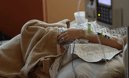 ക്യാന്‍സറിനെ അതിജീവിച്ച രോഗിയുടെ ശരീരത്തില്‍ കണ്ടെത്തിയത് 150-ഓളം പുഴുക്കളെ: ഞെട്ടി ശാസ്ത്രലോകം 
