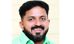 മാവേലിക്കര പിടിക്കാന്‍ യുവനേതാവിരെ രംഗത്തിറക്കി സിപിഐ ; അരുണ്‍കുമാറിന് കൊടിക്കുന്നിലിനെ മറികടക്കണം