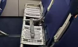 സീറ്റ് കുഷ്യനുകള്‍ കാണാനില്ല; ബംഗലൂരു- ഭോപ്പാല്‍ ഇന്‍ഡിഗോ വിമാനത്തിലെ യാത്ര വിവരിച്ച് യാത്രക്കാരി