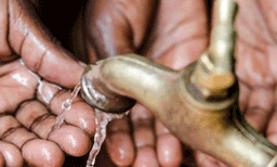 ബംഗലുരു നഗരത്തില്‍ ജലദൗര്‍ലഭ്യം രൂക്ഷം ; കുടിവെള്ളം കാറു കഴുകാന്‍ ഉപയോഗിച്ചാല്‍ 5000 രൂപ പിഴ