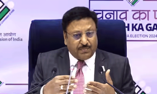 ജാതിയുടെയോ മതത്തിന്‍റെയോ പേരില്‍ വോട്ട് പിടിക്കരുത്; മാര്‍ഗനിര്‍ദേശങ്ങളുമായി തെരഞ്ഞെടുപ്പ് കമ്മീഷന്‍