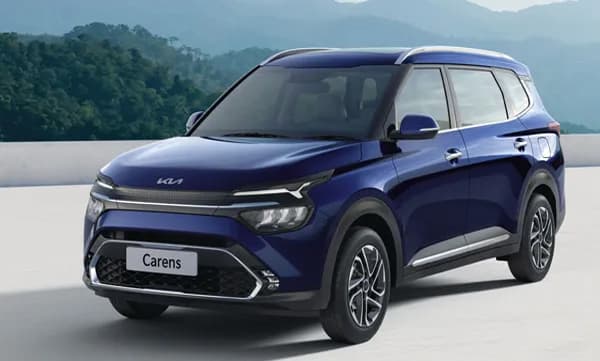 കാരെന്‍സിന്റെ 2024 മോഡലിനെ വിപണിയില്‍ അവതരിപ്പിച്ച് കിയ
