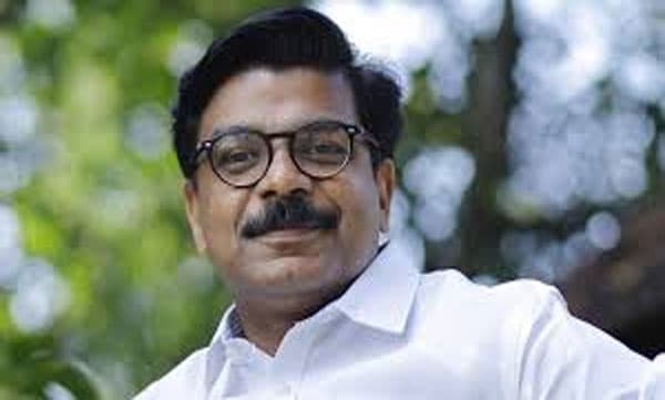 
മാസപ്പടിയില്‍ കോടതിയുടെ അന്വേഷണം വേണമെന്ന് കുഴല്‍നാടന്‍
