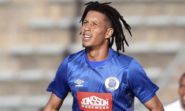 ദക്ഷിണാഫ്രിക്കൻ ഫുട്‍ബോൾ താരം വെടിയേറ്റ് മരിച്ചു, അക്രമികൾ കാർ തട്ടിയെടുത്തു
