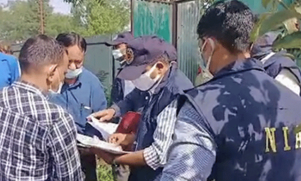  എൻഐഎ സംഘത്തിനുനേരെ പശ്ചിമ ബംഗാളിൽ ആക്രമണം; വാഹനം തല്ലിത്തകർത്തു, ഒരു ഉദ്യോഗസ്ഥന് പരുക്ക്
