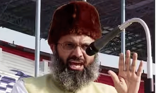 കേരളത്തില്‍ പ്രണയത്തിന്റെ പേരില്‍ ജിഹാദില്ല ; 'ദി കേരളാ സ്‌റ്റോറി' മതസൗഹാര്‍ദ്ദം തകര്‍ക്കുന്ന സിനിമയെന്ന് പാളയം ഇമാം