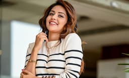 ‘‘ഏറെ കാത്തിരുന്നാണ് മലയാളത്തിലൊരു സ്വീകാര്യത കിട്ടിയത്, ഇപ്പോഴത് ജയ് ഗണേഷില്‍ വരെയെത്തി നില്‍ക്കുന്നു...’’ മഹിമ നമ്പ്യാര്‍