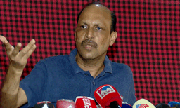 തൃശൂര്‍ ലോക്‌സഭാസീറ്റ് വേണം, പകരം ലാവ്‌ലിന്‍ കേസ് ഒഴിവാക്കും; സിപിഎമ്മിനോട് ബിജെപി ആവശ്യപ്പെട്ടെന്ന് ദല്ലാള്‍ നന്ദകുമാര്‍ 

