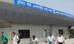 സിംഗപ്പൂർ എയർലൈൻ വിമാനത്തിന്റെ പൈലറ്റ് ചമഞ്ഞെത്തിയ 24കാരൻ പിടിയിൽ