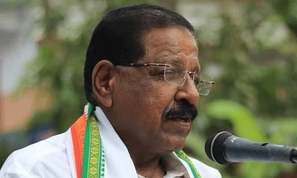 'എന്റെ അച്ഛന്‍ കെ. കരുണാകരനല്ല, ചരിത്രം പറഞ്ഞാല്‍ പത്മജയ്ക്ക് പുറത്തിറങ്ങി നടക്കാനാകില്ല' രാജ്‌മോഹന്‍ ഉണ്ണിത്താന്‍