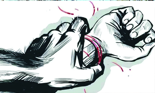 ഐ.സി.യു. പീഡനക്കേസ് ; അതിജീവിത ഇന്നു മുതല്‍  സമരത്തിലേക്ക്