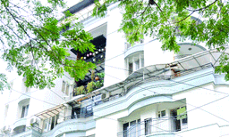 ‘‘പാവയാണെന്നാണ് ആദ്യം കരുതിയത്, രക്തവും മറ്റും കണ്ടപ്പോഴാണ് കുഞ്ഞാണെന്നു മനസിലായത്’’ ; ശരീരം ഏറെക്കുറെ ചിതറിയ നിലയിലായിരുന്നു, കണ്ടുനില്‍ക്കാന്‍ പറ്റുന്നതല്ലായിരുന്നു