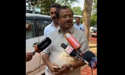 മുഖ്യമന്ത്രിയ്ക്ക് ദോഷം വരാത്ത സമീപനം ; കുഴല്‍നാടന്റെ ഹര്‍ജി ഒത്തുതീര്‍പ്പിന്റെ ഭാഗമെന്ന് വി.മുരളീധരന്‍