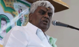 ലൈംഗികാതിക്രമക്കേസില്‍ എച്ച് ഡി രേവണ്ണയെ ഈ മാസം 14 വരെ റിമന്‍ഡ് ചെയ്തു

