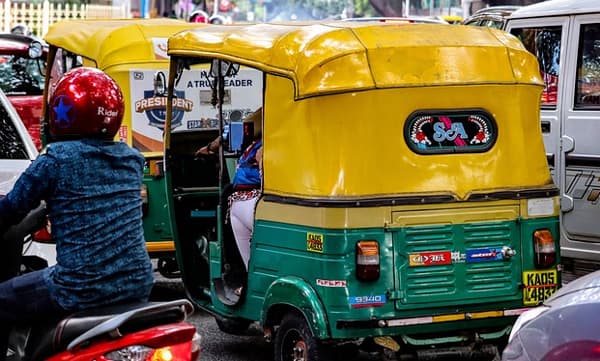 മോശം കാലവസ്ഥ, അടിസ്ഥാന സൗകര്യങ്ങള്‍ ഇല്ല, കടുത്ത ജലക്ഷാമം, വേറെ എങ്ങോട്ടെങ്കിലും മാറേണ്ടി വരുമോ? ബംഗളൂരുവിനെ വിമര്‍ശിച്ച് യുവാവിന്റെ പോസ്റ്റ് 