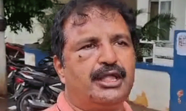 ആന്ധ്രയില്‍ എംഎല്‍എയെ തിരിച്ചടിച്ച യുവാവ് ഭീതിയില്‍ ; കുടുംബത്തിന്റെ സുരക്ഷയ്ക്കായി പോലീസിനെ സമീപിച്ചു