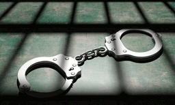 തമ്മനം ഫൈസല്‍ 'ഭായ്‌നസീറി'ന്റെ വിശ്വസ്തന്‍ ; എട്ടുവര്‍ഷം മുമ്പ് 'പണി' നിര്‍ത്തി, ഇപ്പോള്‍ നഗരത്തിലെ കക്കൂസ് മാലിന്യം ശേഖരിച്ചു മാറ്റുന്ന കരാര്‍ ജോലി ; വിവരങ്ങള്‍ കൈമാറി പോലീസിനും സഹായി, 