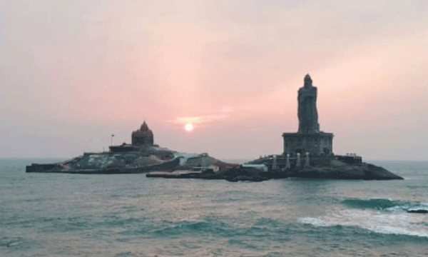 പ്രചരണം അവസാനിക്കുന്ന ദിവസം ധ്യാനമിരിക്കാന്‍ പ്രധാനമന്ത്രി ; കന്യാകുമാരി വിവേകാനന്ദപാറയിലേക്ക് 