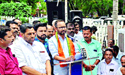 ഇടതുപക്ഷത്തിന്റെ തകര്‍ച്ച ആസന്നമായിരിക്കുന്നു ; നിയമസഭാ തെരഞ്ഞെടുപ്പിലും ഇതു പ്രതിഫലിക്കുമെന്ന് കെ.സുരേന്ദ്രന്‍