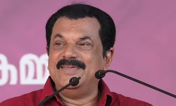 കൊല്ലത്ത് 164 ൽ 155 ബൂത്തിലും പുറകില്‍, 31 ഇടത്ത് മൂന്നാമത്; മുകേഷ് എംഎൽഎ സ്ഥാനം രാജിവക്കണമെന്ന് ബിന്ദു കൃഷ്ണ