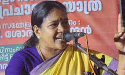  ബിജെപി നേതൃത്വം ശോഭ സുരേന്ദ്രനെ ഡല്‍ഹിയിലേക്ക് വിളിപ്പിച്ചു; ഉയര്‍ന്ന പദവി നല്‍കാനെന്ന് സൂചന
