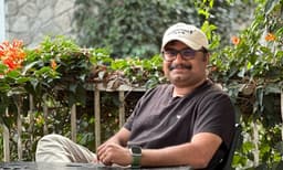 ‘‘ഒരു സിനിമയുടെ വിജയം ശരിക്കും ആസ്വദിച്ച ശേഷമേ ഞാനടുത്ത സിനിമ ചെയ്യൂ. ലാലേട്ടനൊപ്പമുളള സിനിമയുടെ പണിപ്പുരയിലാണിപ്പോള്‍...’’ തലവന്റെ വിജയത്തിളക്കത്തില്‍ ജിസ് ജോയ്