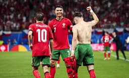 റൊണാള്‍ഡോയുടെ പോര്‍ച്ചുഗല്‍ കഷ്ടിച്ച് രക്ഷപ്പെട്ടു ; അരങ്ങേറ്റ യൂറോയില്‍ ജോര്‍ജ്ജിയയെ തകര്‍ത്തെറിഞ്ഞ് തുര്‍ക്കി