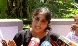 എരഞ്ഞോളി സ്ഫോടനം ;'ജീവിക്കാൻ അനുവദിക്കണം , ബോംബ് പൊട്ടി മരിക്കാൻ ആ​ഗ്രഹമില്ല':  പ്രതികരിച്ച് അയൽവാസി