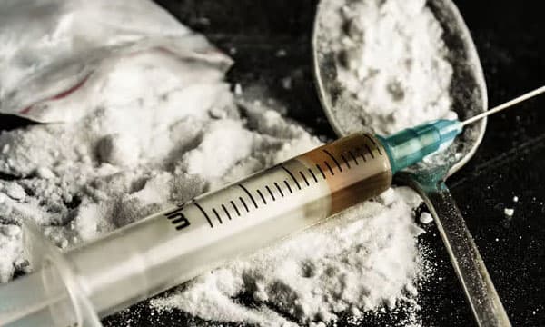 കോടികള്‍ വിലമതിക്കുന്ന കൊക്കെയ്ന്‍ ഗുളിക രൂപത്തില്‍ പ്ലാസ്റ്റിക് ആവരണത്തിലാക്കി വിഴുങ്ങി ; വിദേശവനിതയുടെ ശരീരത്തില്‍നിന്ന് മയക്കുമരുന്ന് പുറത്തെടുക്കാന്‍ ശ്രമം തുടരുന്നു