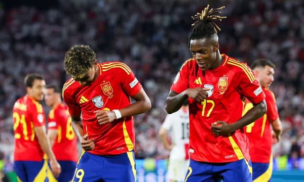 യുറോകപ്പ് പ്രീക്വാര്‍ട്ടറില്‍ ഇംഗ്‌ളണ്ടിന്റെ അത്ഭുത വിജയം ; അട്ടിമറിക്കാരായ ജോര്‍ജ്ജിയയെ സ്‌പെയിന്‍ മുക്കി