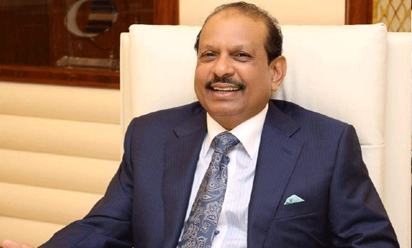 കുവൈത്ത് ദുരന്തം; അപകടത്തില്‍ മരിച്ചവരുടെ കുടുംബങ്ങള്‍ക്കായി  1.20 കോടി ധനസഹായം കൈമാറി എംഎ യൂസഫലി
