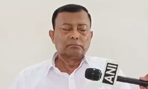 ഹത്രാസ് സംഭവത്തില് വേദനയുണ്ട്, സര്ക്കാരില് വിശ്വസിക്കുന്നു ; പ്രധാനപ്രതി ഭോലിബാബയുടെ ഒളിസന്ദേശം