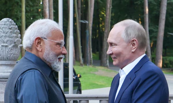 റഷ്യന്‍ സൈന്യത്തില്‍ കുടുങ്ങിപ്പോയ ഇന്ത്യാക്കാരെ നാട്ടിലെത്തിക്കും ; പ്രധാനമന്ത്രിയും റഷ്യന്‍പ്രസിഡന്റും ചര്‍ച്ച നടത്തി