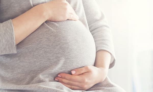 

യുവതികളെ ഗര്‍ഭിണിളാക്കാന്‍ പുരുഷന്മാരെ ആവശ്യമുണ്ട്, വ്യാജ പരസ്യത്തില്‍ പലരും വീണു: യുവാക്കള്‍ അറസ്റ്റില്‍ 

