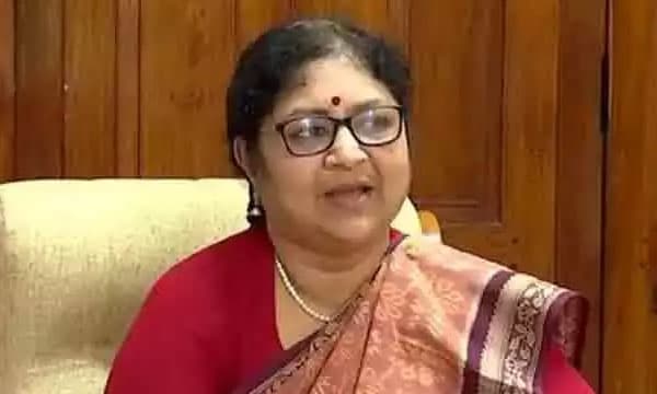 ഇന്ത്യയില്‍ വിദേശത്തേക്ക് പഠിക്കാന്‍ പോകുന്നവരുടെ എണ്ണം കേരളത്തില്‍ കുറവ് ; നാലു ശതമാനം മാത്രമെന്ന് മന്ത്രി